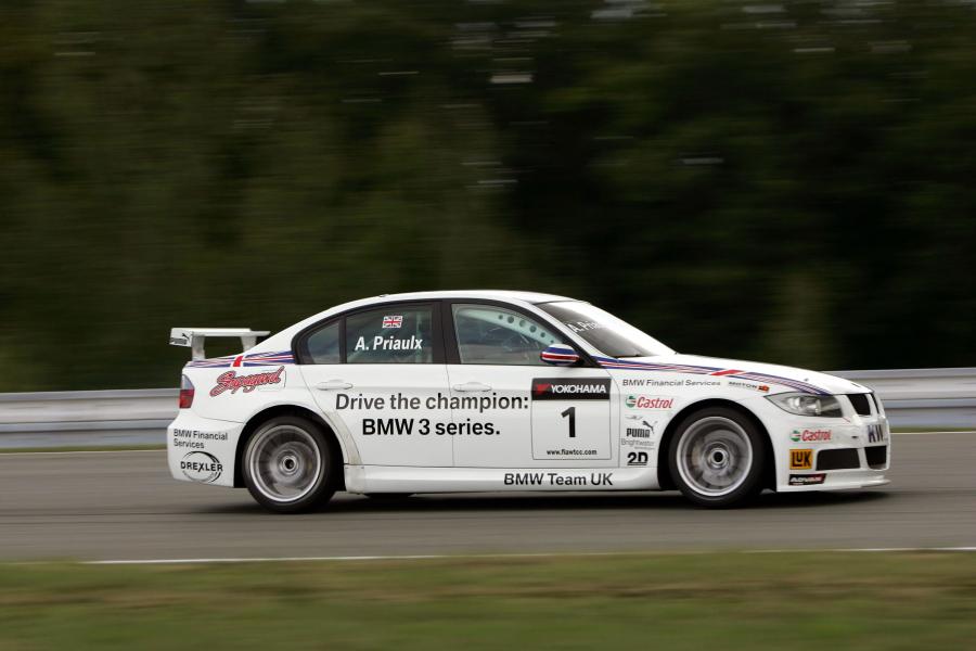  BMW 320si WTCC (E90) 2006 года  (фото 18 из 39)